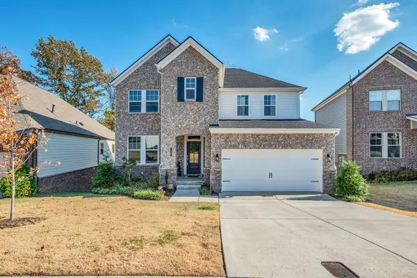 136 Newbury Dr, White House, TN 37188