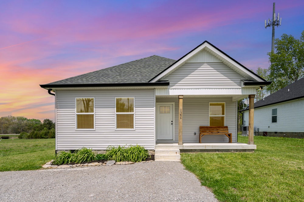 1386 S Ellington Pkwy, Lewisburg, TN 37091 BHGRE