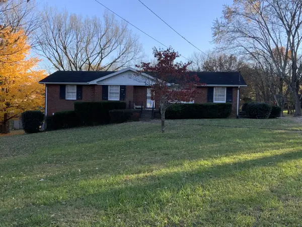 102 Graycroft Ct, Madison, TN 37115