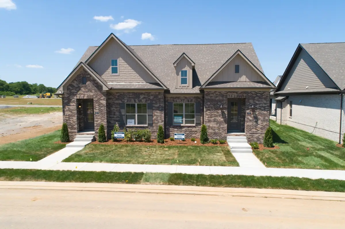 106 Nelson St, Gallatin, TN 37066 - Image #1