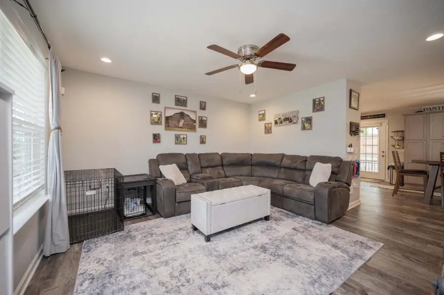 111 Matthews Dr, Lewisburg, TN 37091 - #3