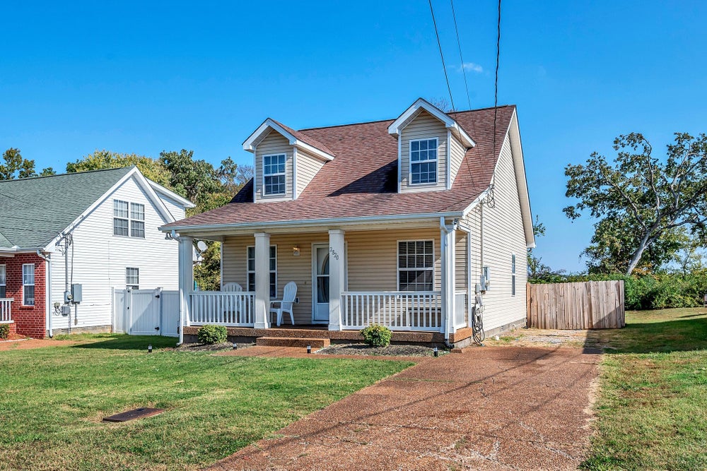 2820 Hydes Ferry Rd, Nashville, TN 37218 BHGRE