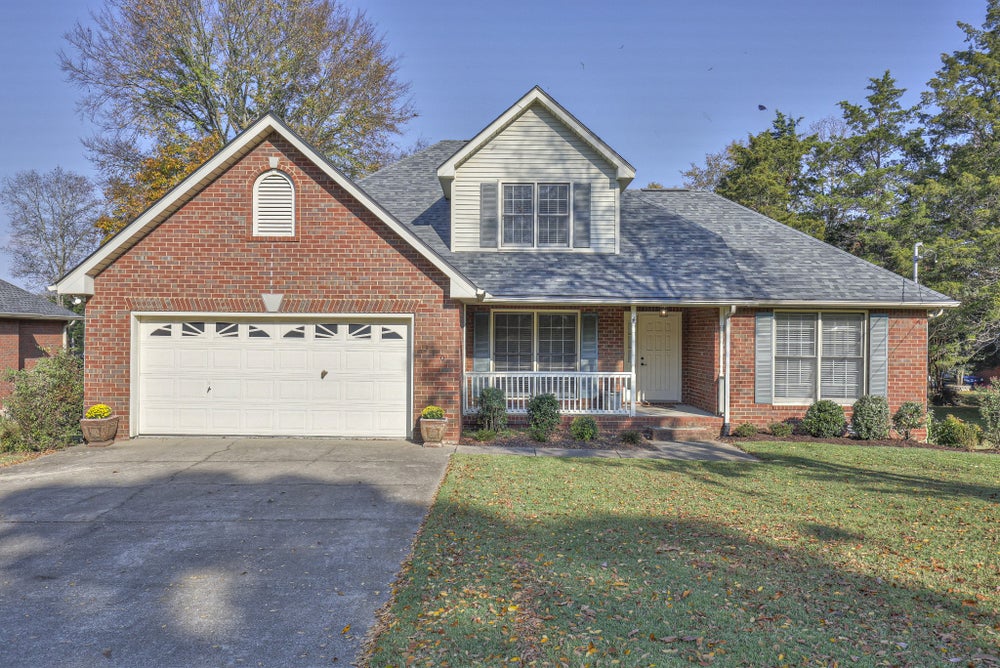 310 Shadowood Dr, Smyrna, TN 37167 BHGRE