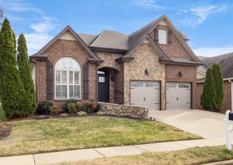 341 Turnberry Cir, Clarksville, TN 37043 - Image #3