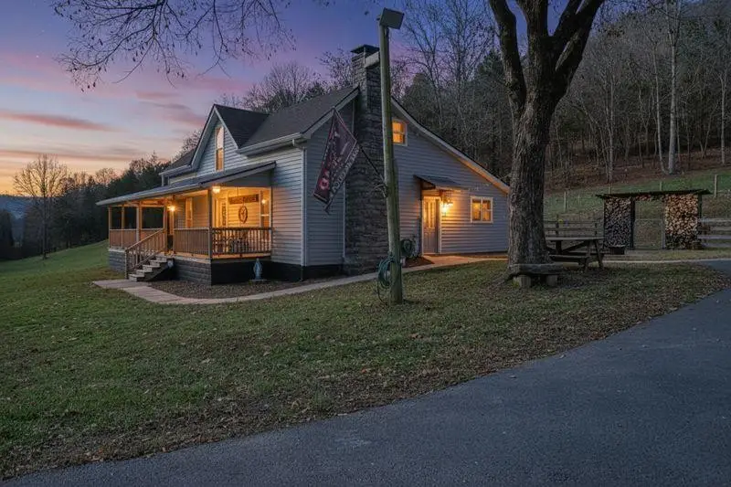 390 Taylor Hollow Ln, Gainesboro, TN 38562 - Image #3