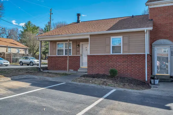 430 Walton Ferry Rd #807, Hendersonville, TN 37075