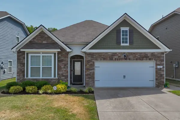 527 Hawk Cv, Smyrna, TN 37167
