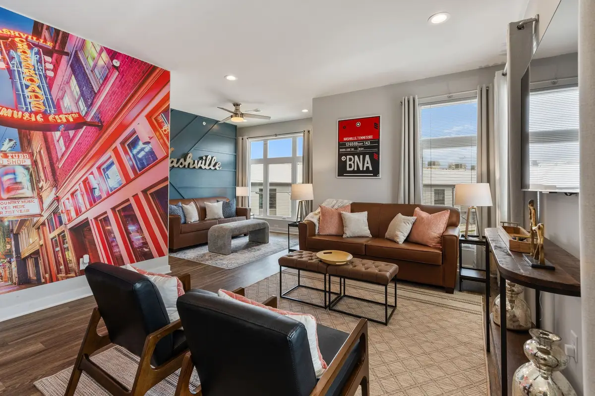1505 54th Ave N #302, Nashville, TN 37209 - Image #1