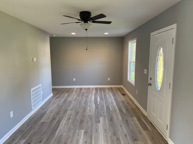 409 W Decherd St, Tullahoma, TN 37388 - Image #3