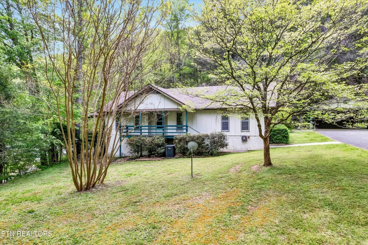 3178 N Clear Fork Rd, Sevierville, TN 37862 - Image #1