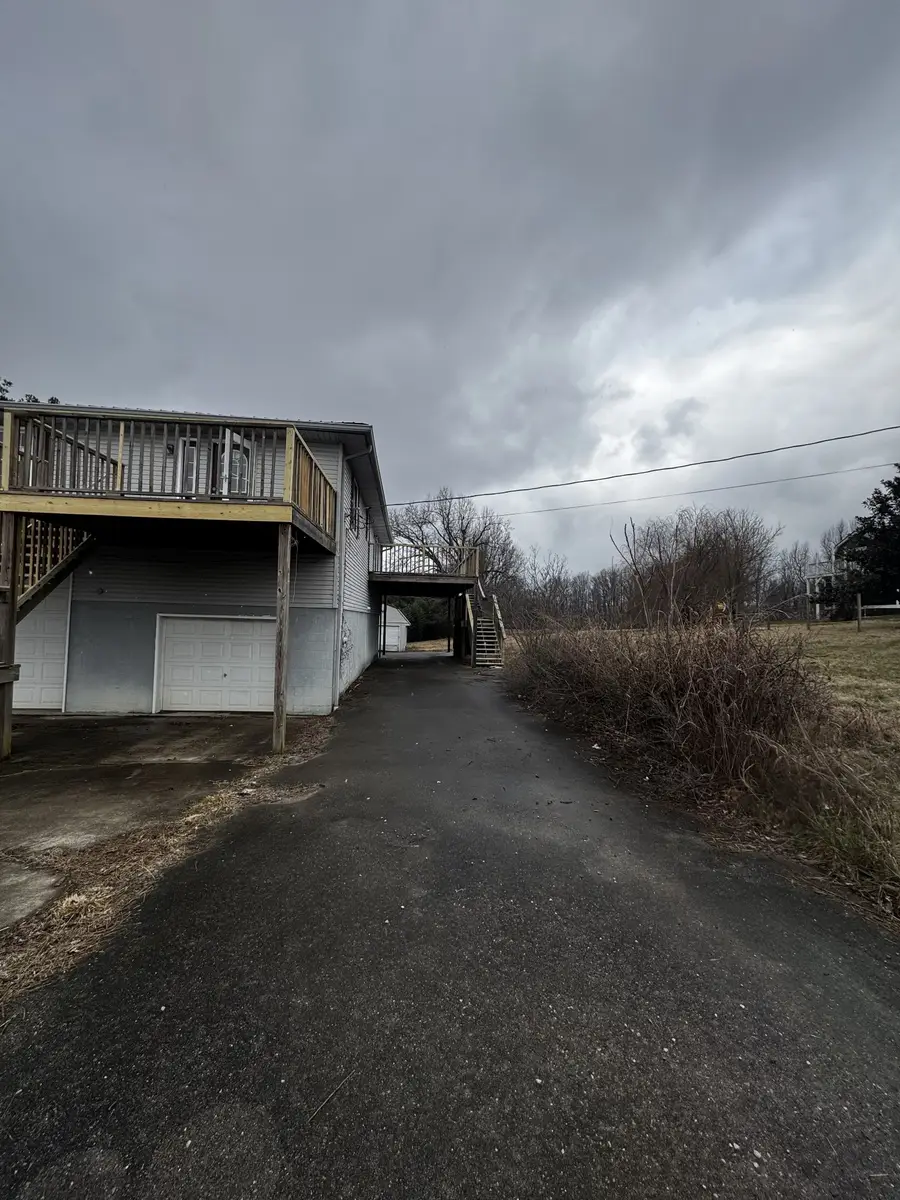 555 Oakley Allons Rd, Allons, TN 38541 - Image #2