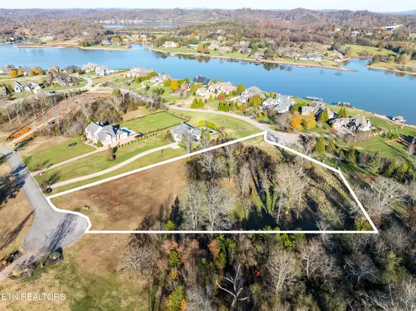 36373641 Lashbrooke Way, Louisville, TN 37777