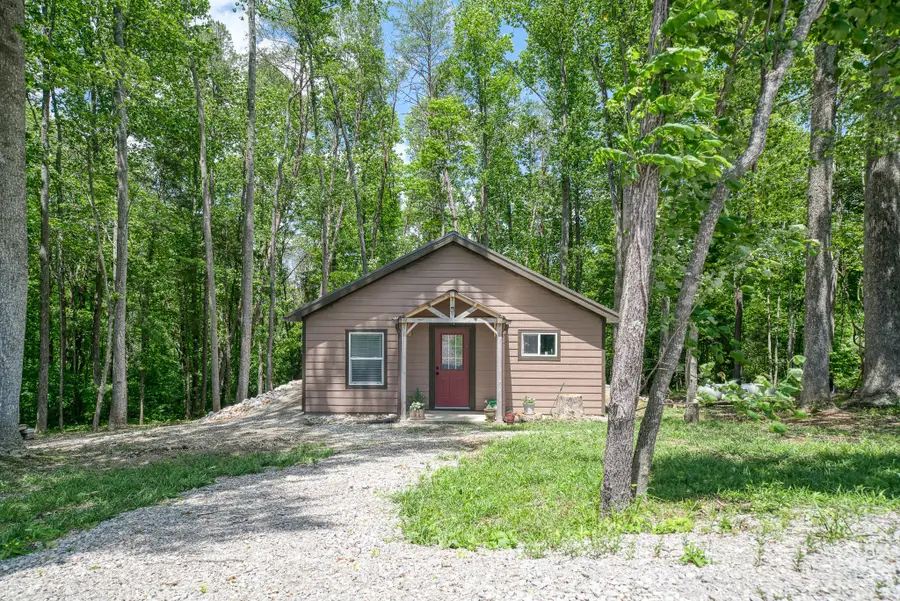 3269 Moodyville Rd, Byrdstown, TN 38549 - Image #2