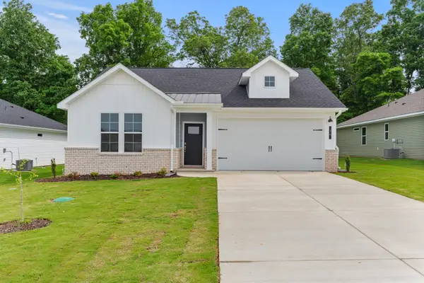 30 Aurora Cir, Fayetteville, TN 37334