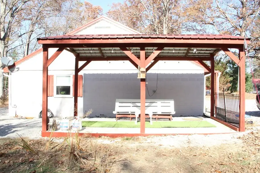 214 Holiday Ln, Sparta, TN 38583 - Image #3