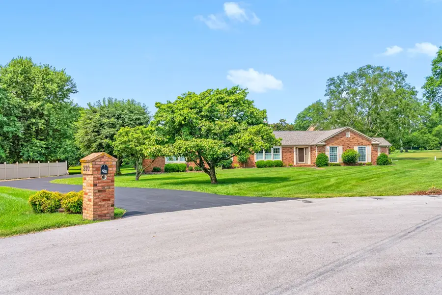 230 Fairway Ct, Hopkinsville, KY 42240 - Image #3