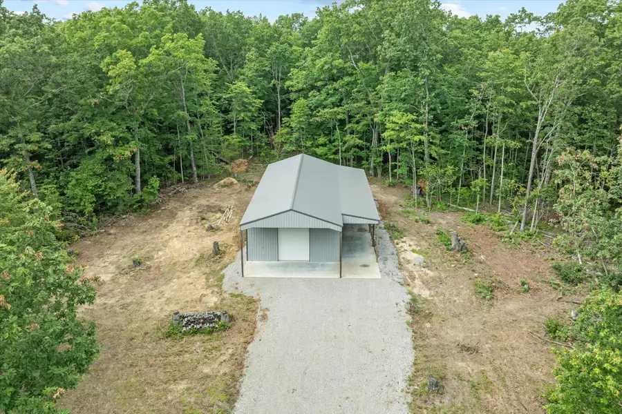 280 Paradise Ln, Crawford, TN 38554 - Image #2