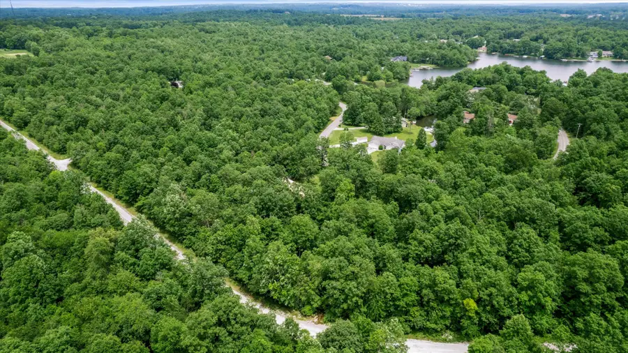 2313 White Horse Dr, Crossville, TN 38572 - Image #3