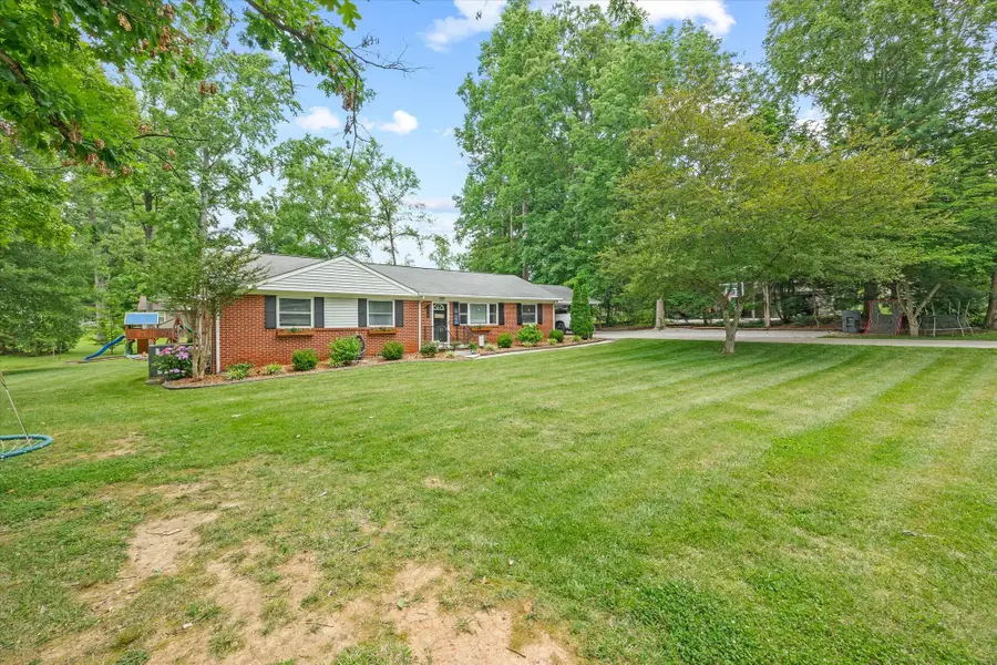 1298 Eastwood Dr, Cookeville, TN 38501 - Image #3