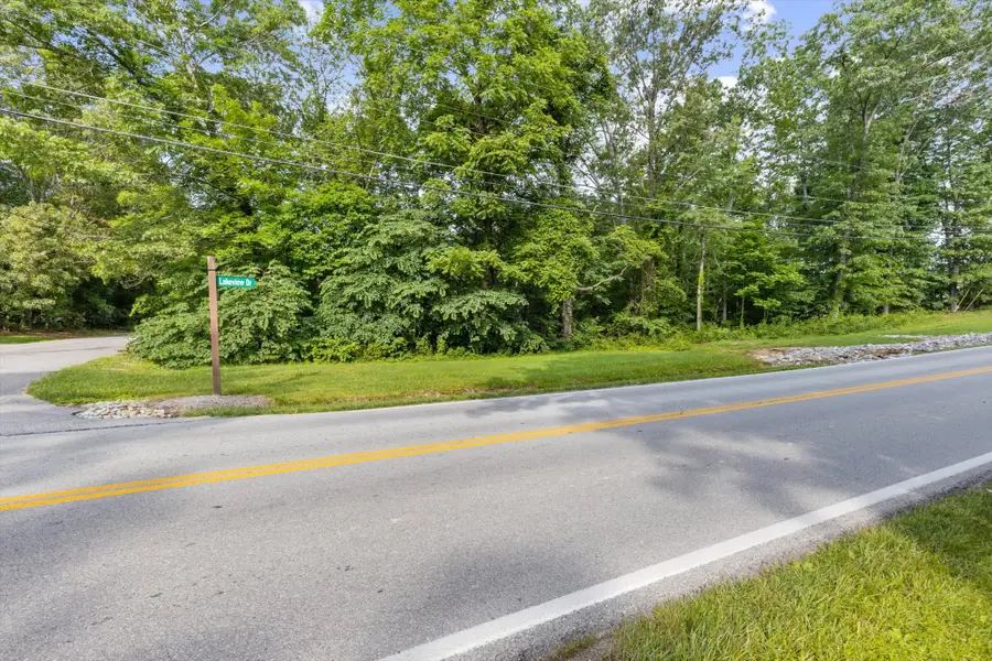 120 Lakeview Dr, Crossville, TN 38558 - Image #3