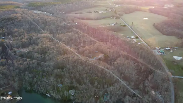 23 Diane Circle, Crossville, TN 38572