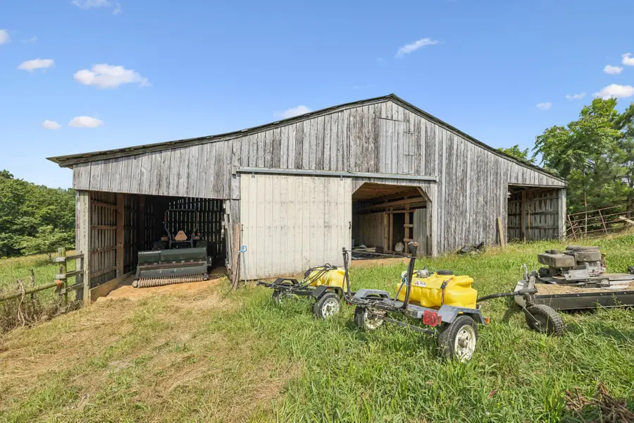 2270 Shuler Branch Rd, Ethridge, TN 38456 - #2