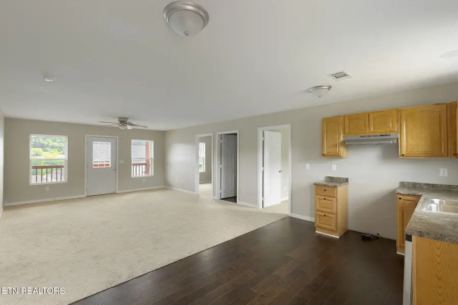 3288 Parker Blvd, Kodak, TN 37764 - #2