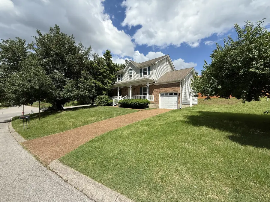 5801 Labrador Ln, Antioch, TN 37013 - Image #2