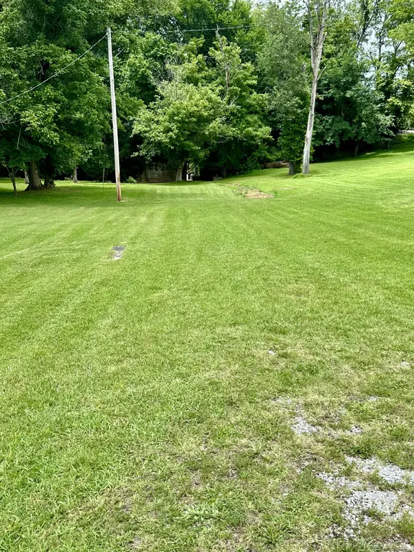 434 S Ramsey St, Manchester, TN 37355