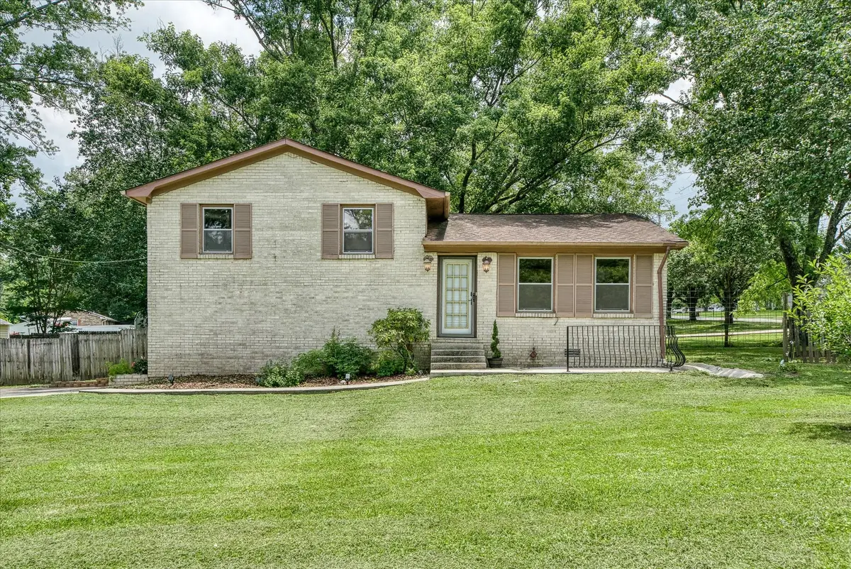 11 Battlefield Rd, Cookeville, TN 38506 - Image #1