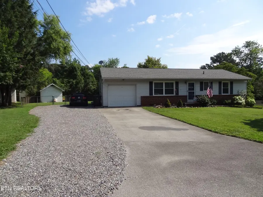6221 Lilywood Lane, Knoxville, TN 37921 - Image #2