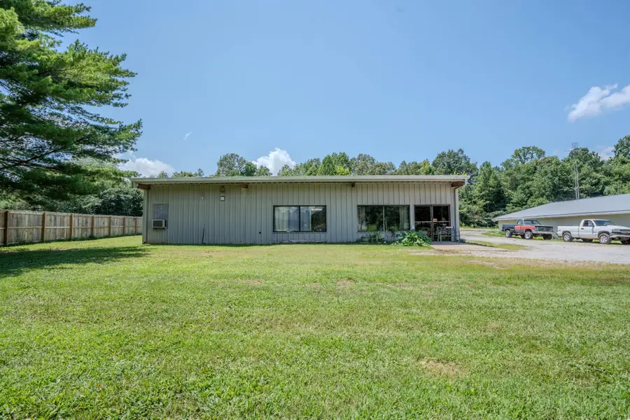 2543 Highway 43 S, Leoma, TN 38468 - #2