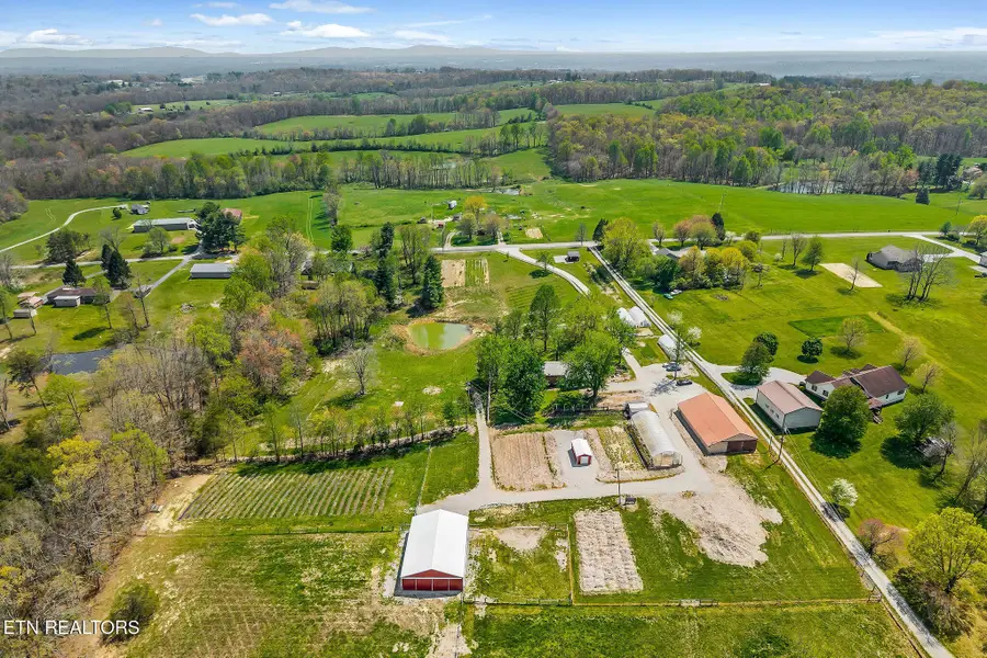 698 Maynard Rd Rd, Crossville, TN 38571 - Image #2