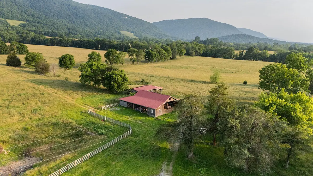 188 Marion Agee Rd, Pikeville, TN 37367 - Image #1