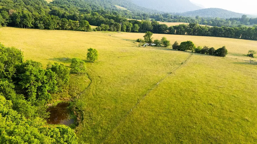 188 Marion Agee Rd, Pikeville, TN 37367 - Image #3