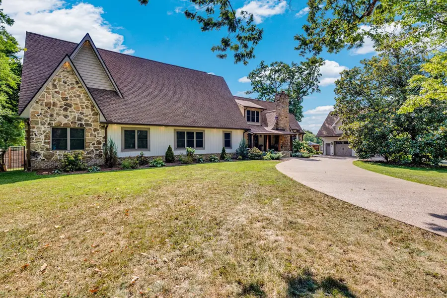 309 Cleveland Ave W, Monterey, TN 38574 - Image #2