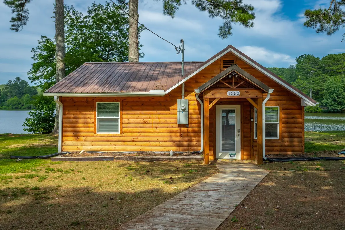 1352 Peggy Lane, Tunnel Hill, GA 30755 - #1