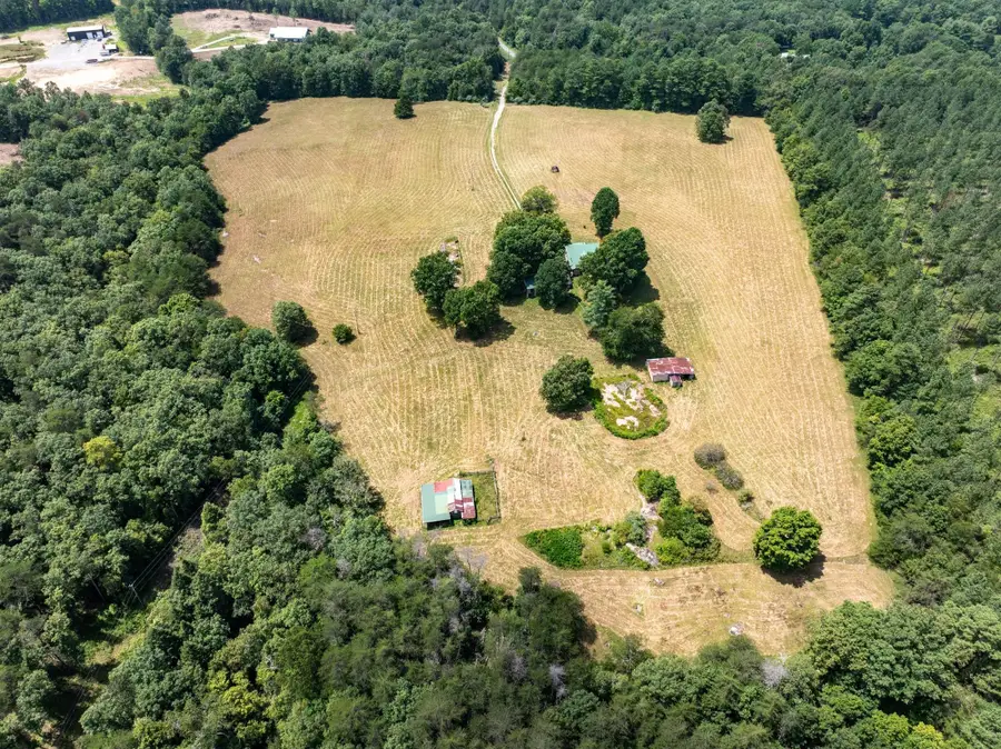 290 Lawsontown Rd, Crossville, TN 38572 - Image #2