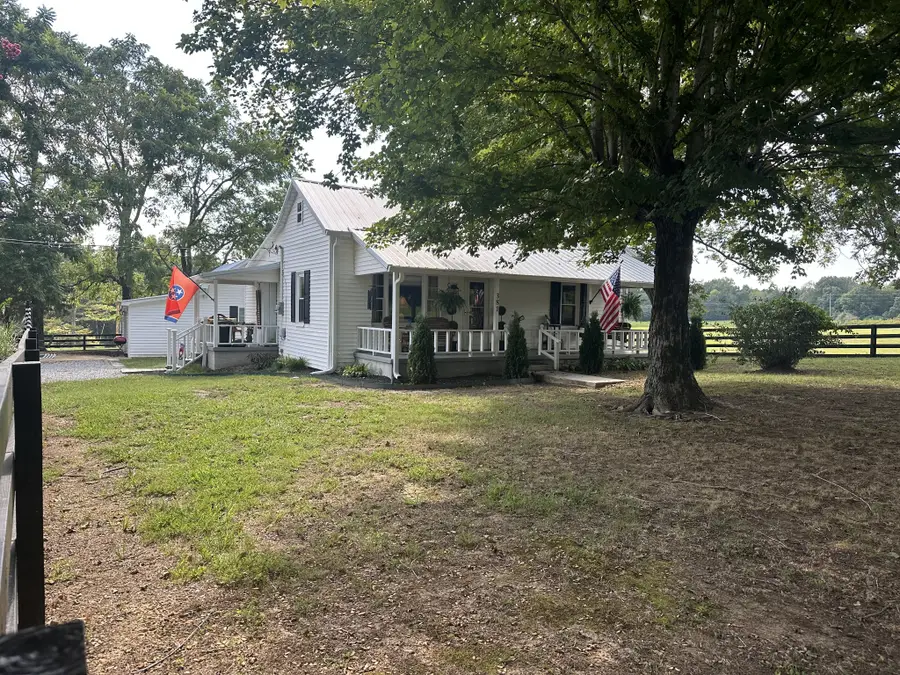 381 Busby Rd, Loretto, TN 38469 - Image #3