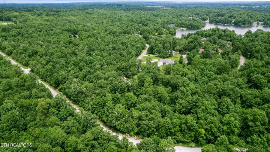 23132315 White Horse Drive, Crossville, TN 38572 - Image #3