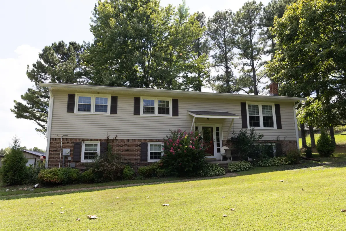 22 Ezell Ln, Loretto, TN 38469 - Image #1