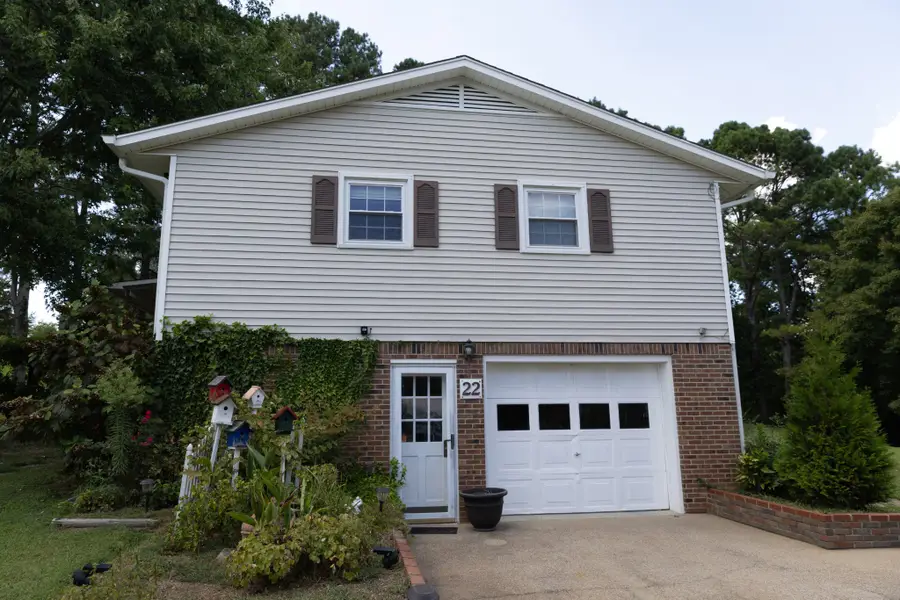 22 Ezell Ln, Loretto, TN 38469 - Image #2