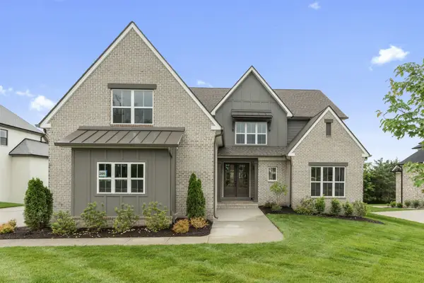 1108 Collin Dr #209, Lebanon, TN 37087