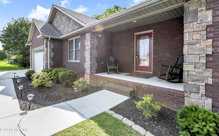 6305 Glen Eagle Lane, Knoxville, TN 37921 - Image #2
