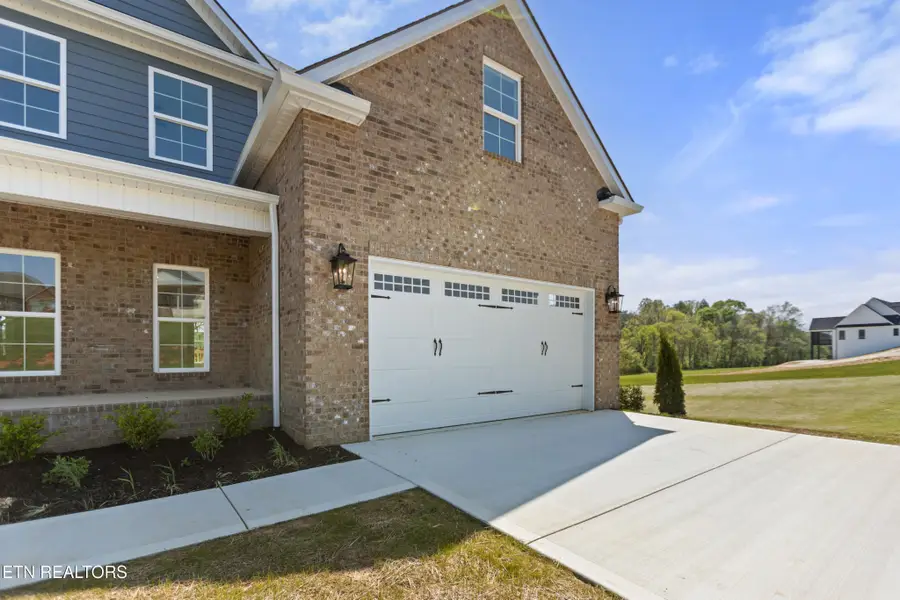 630 Winding Creek Way, Walland, TN 37886 - Image #2