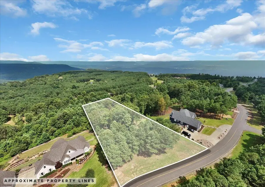 440 Lookout View Drive, Jasper, TN 37347 - Image #2