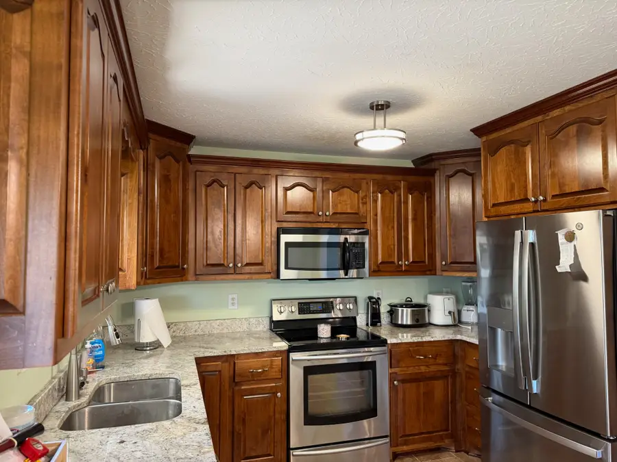 110 Kitty Meyer Ln, Loretto, TN 38469 - Image #3