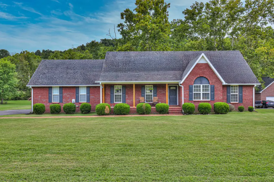 206 Amanda Dr, Bell Buckle, TN 37020 - Image #2