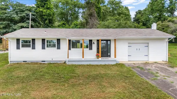 312 Lakeview Rd, Harriman, TN 37748