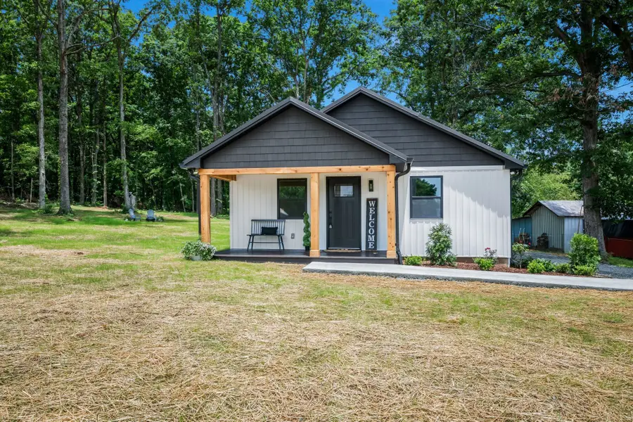 704 Pond Rd, Dickson, TN 37055 - Image #2